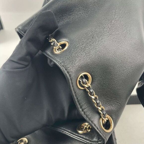 Chanel Women Pre-Loved Bag Very Good Condition - Picture 9 of 9